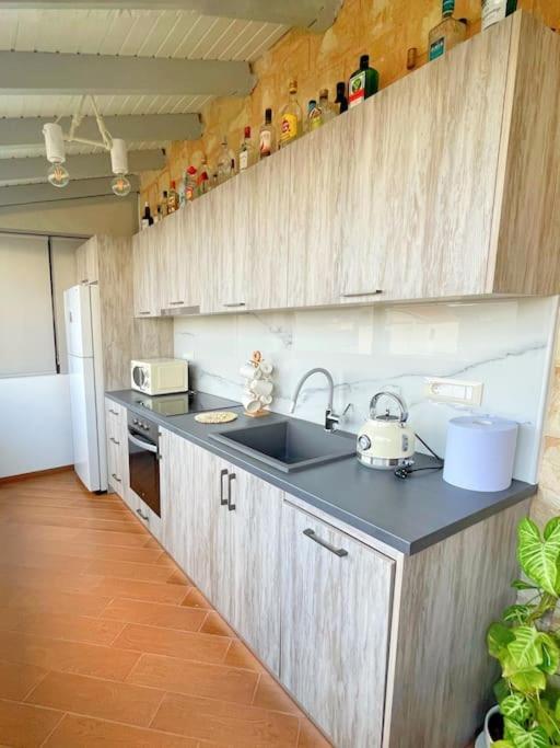 Kathiana Cozy Apartment ภายนอก รูปภาพ