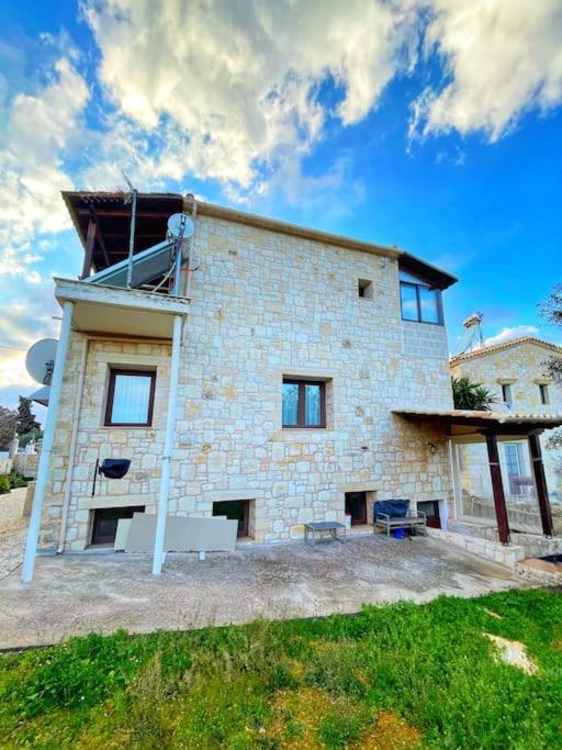 Kathiana Cozy Apartment ภายนอก รูปภาพ